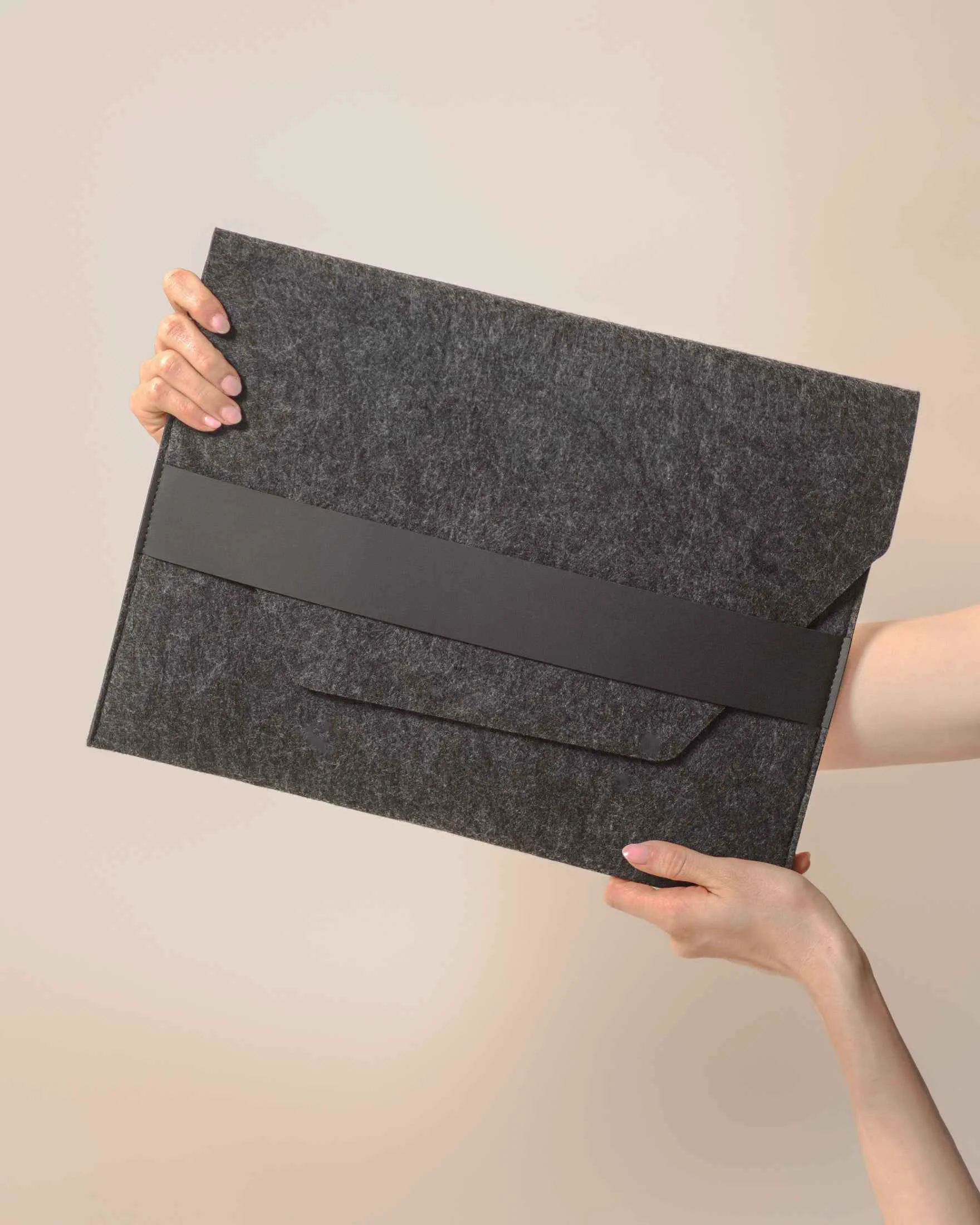Next-Generation Laptop Sleeve Outstanding