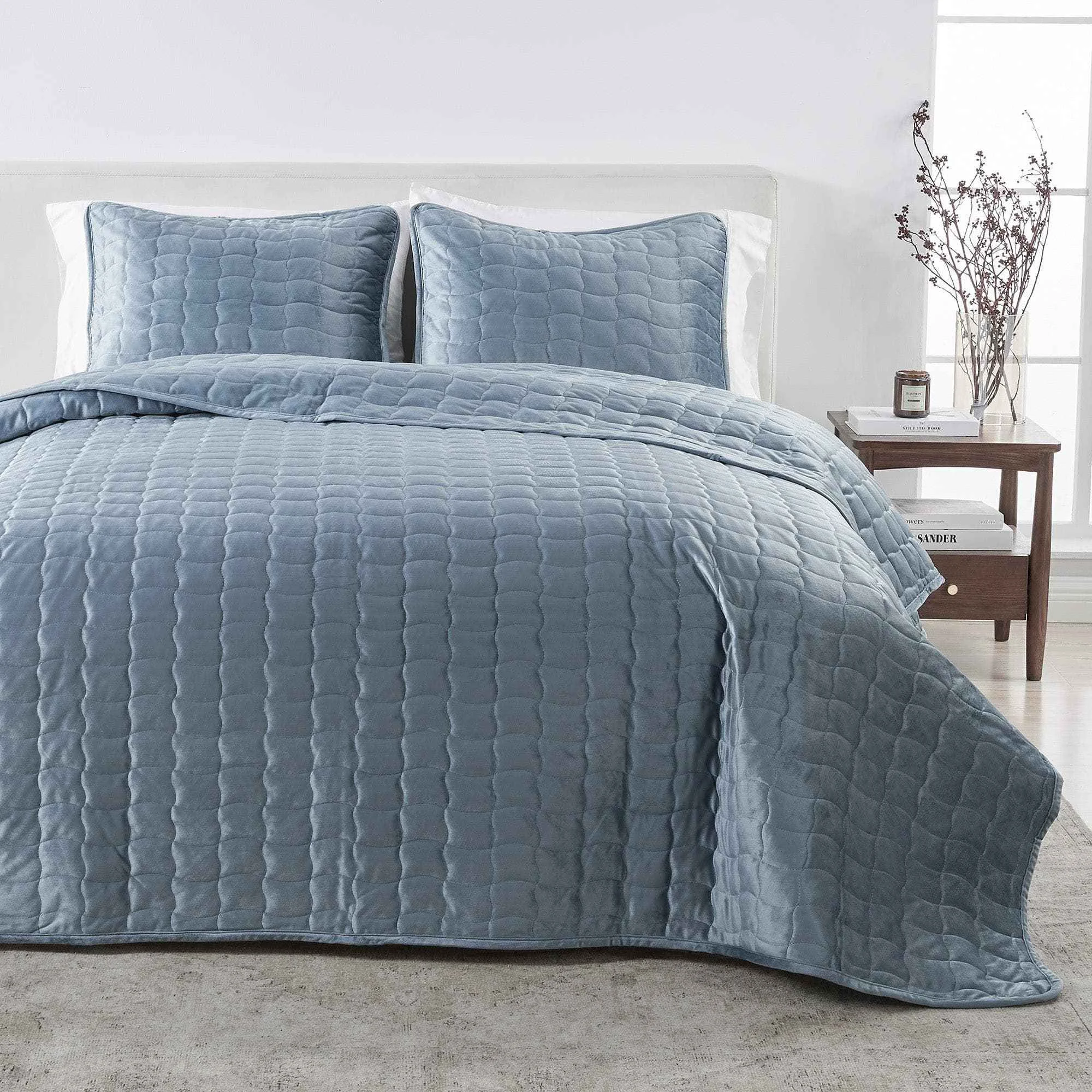 Premium Material Velvet Box-Stitched Quilt Set – Vivica Collection Elite