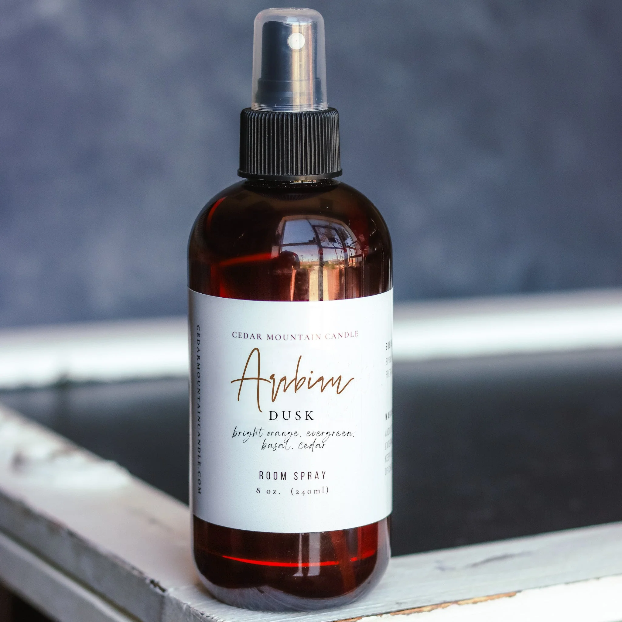 Artisan 8 oz Room Spray – Arabian Dusk Official