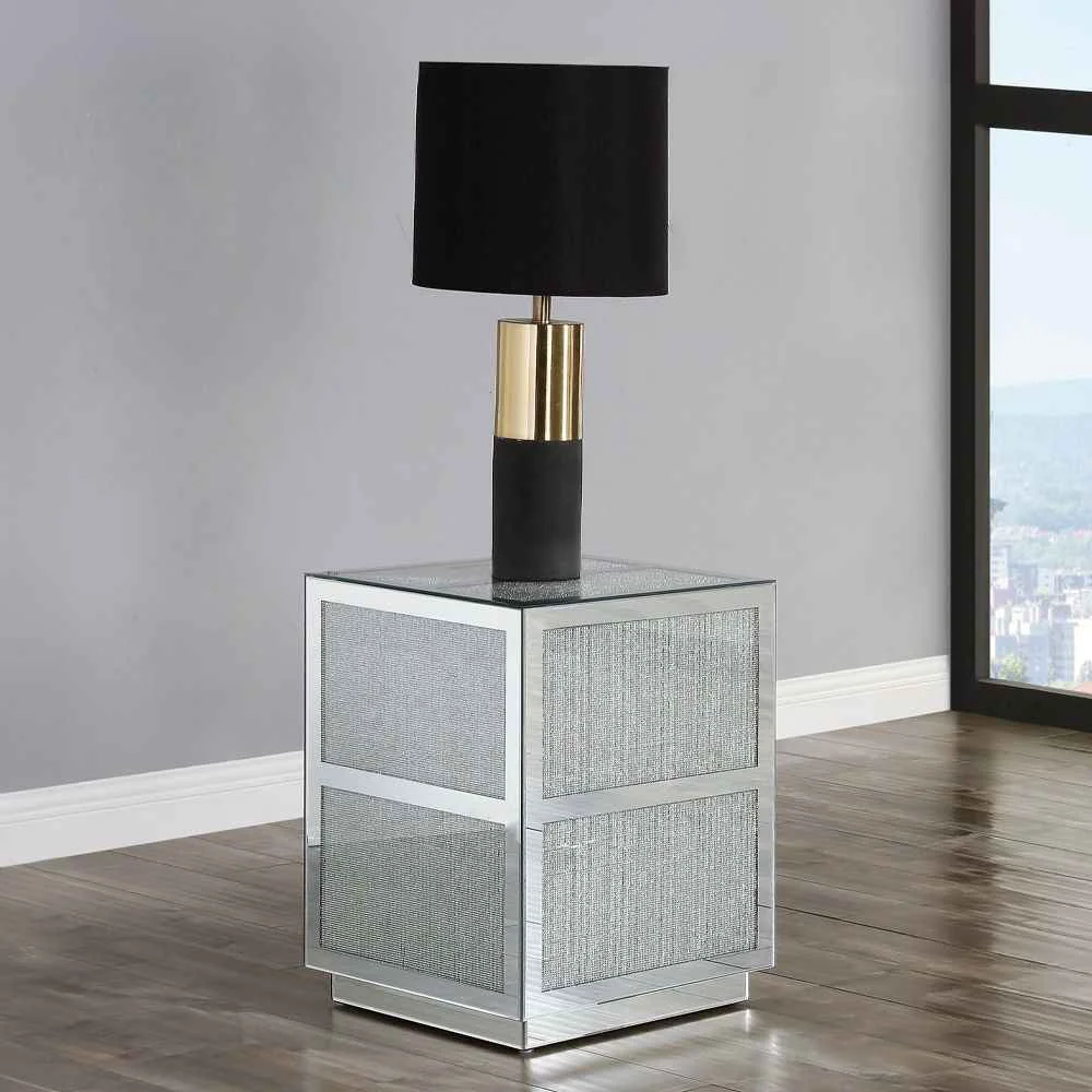 User-Friendly Noralie – 18 quot End Table With Faux Diamonds – Mirrored Effective