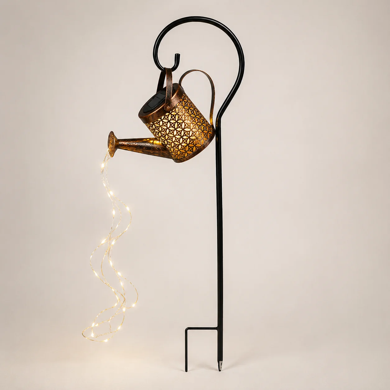 Breathable Solar Watering Can Garden Light with Pouring Fairy Lights Expertly Made