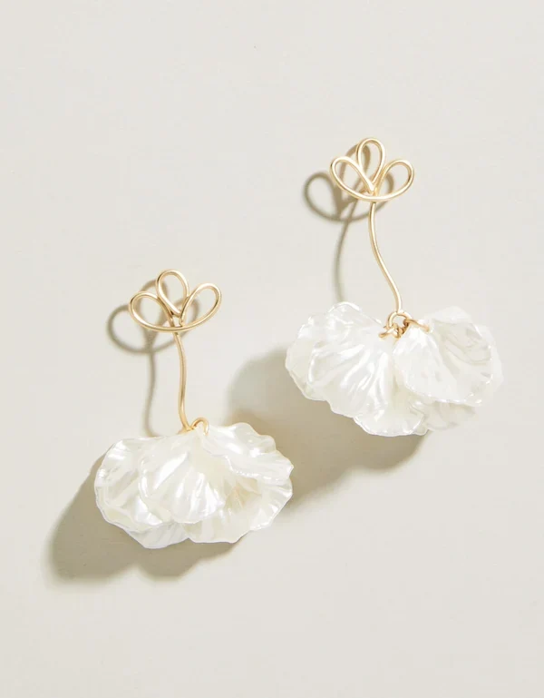 Natural Corolla Stem Pearl Earrings Flexible