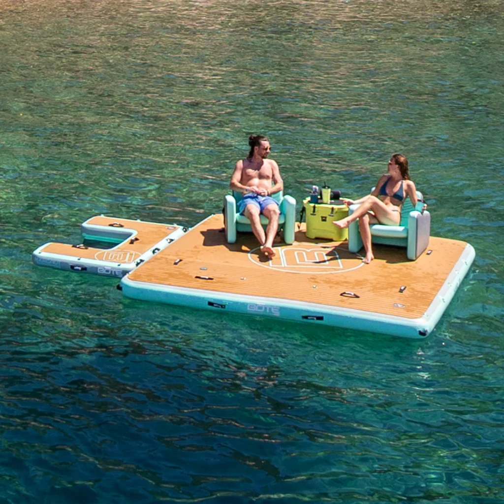 High-Performance BOTE 10 Hangout Dock – Electric Inflator Pump Expertly Made
