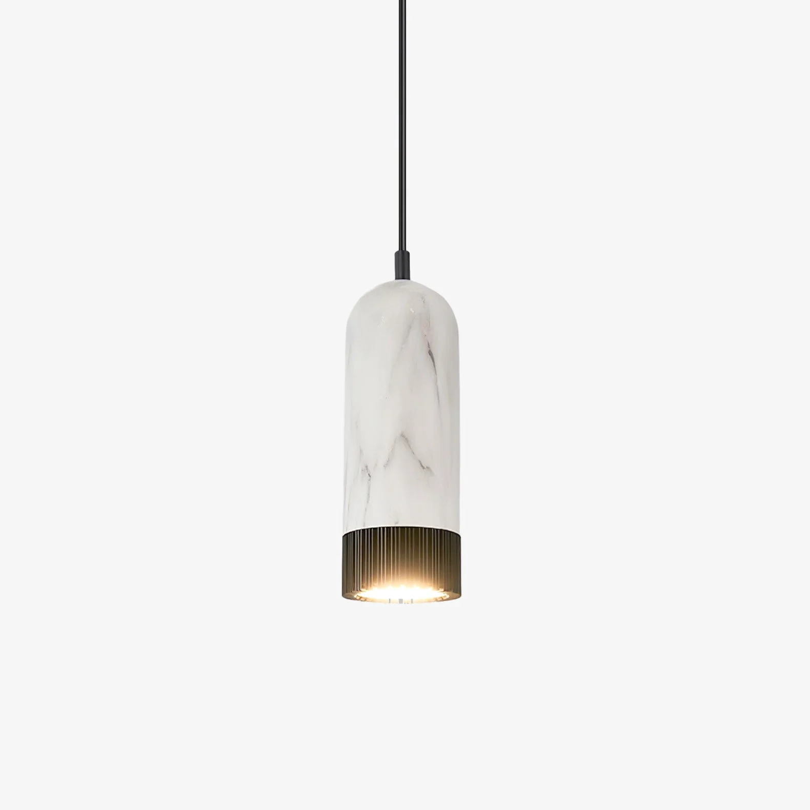 Minimalist Maddy Pendnat Light Elegant