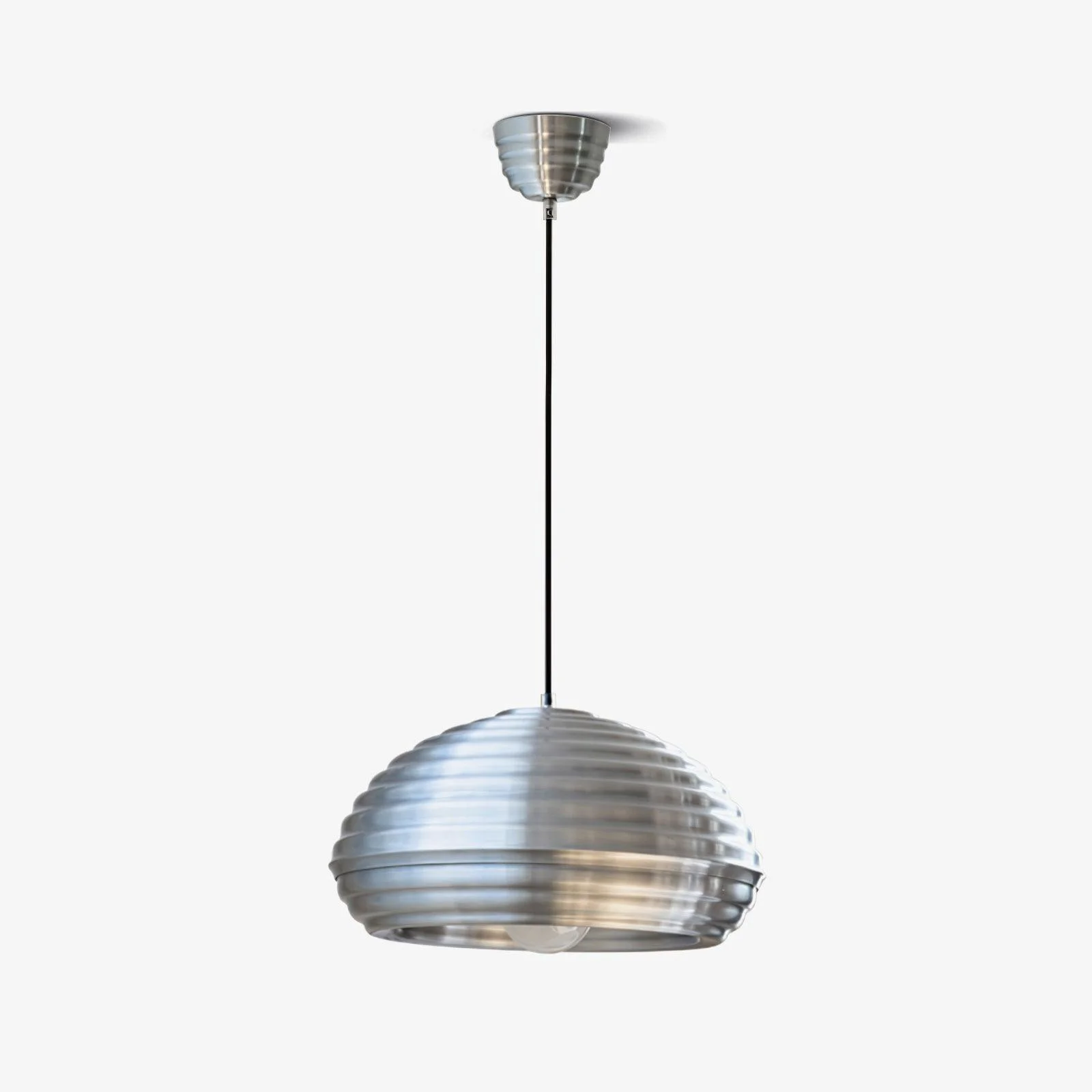 Refined Splugen Pendant Lamp Clean