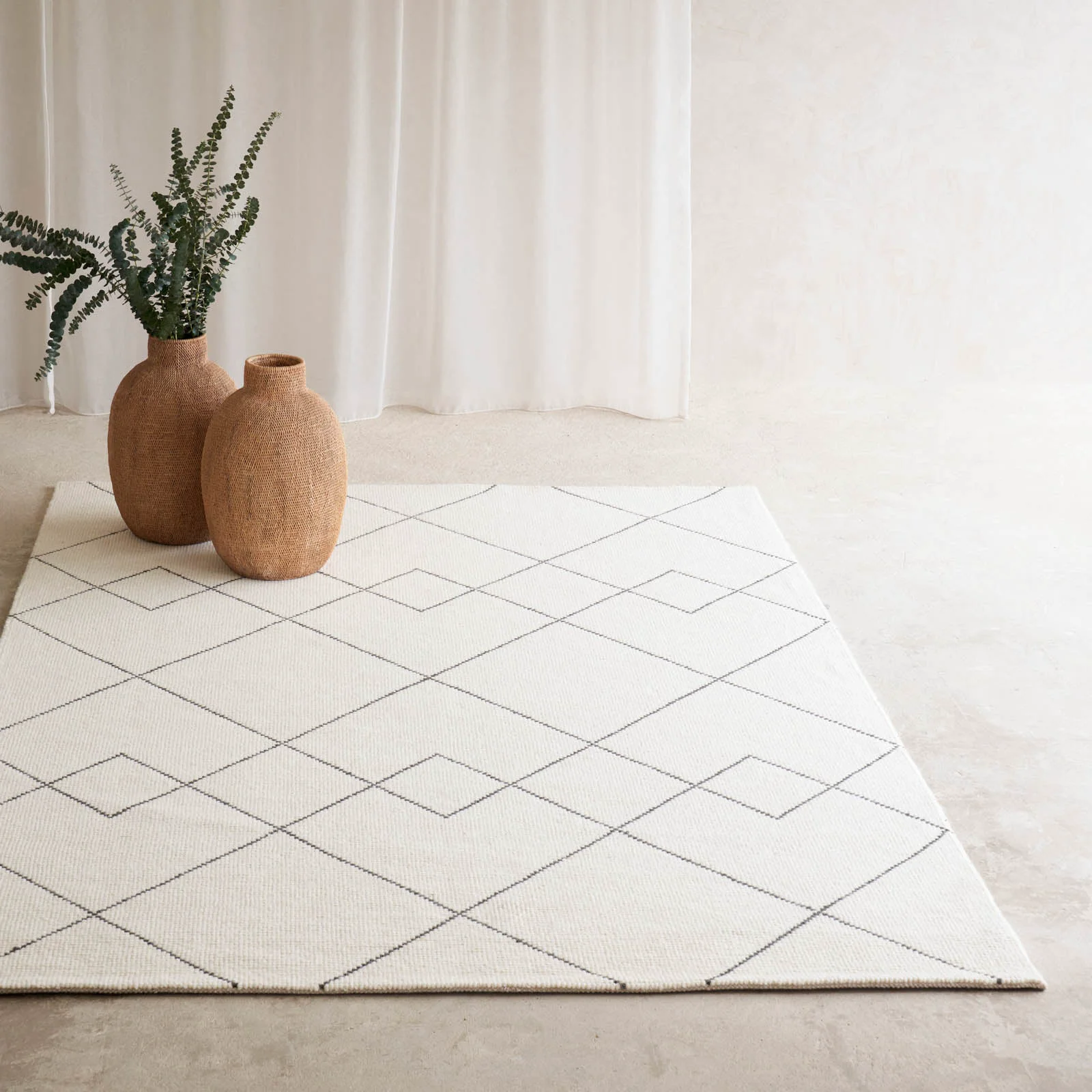 Flexible Kasbah Wool Rug Natural Refined