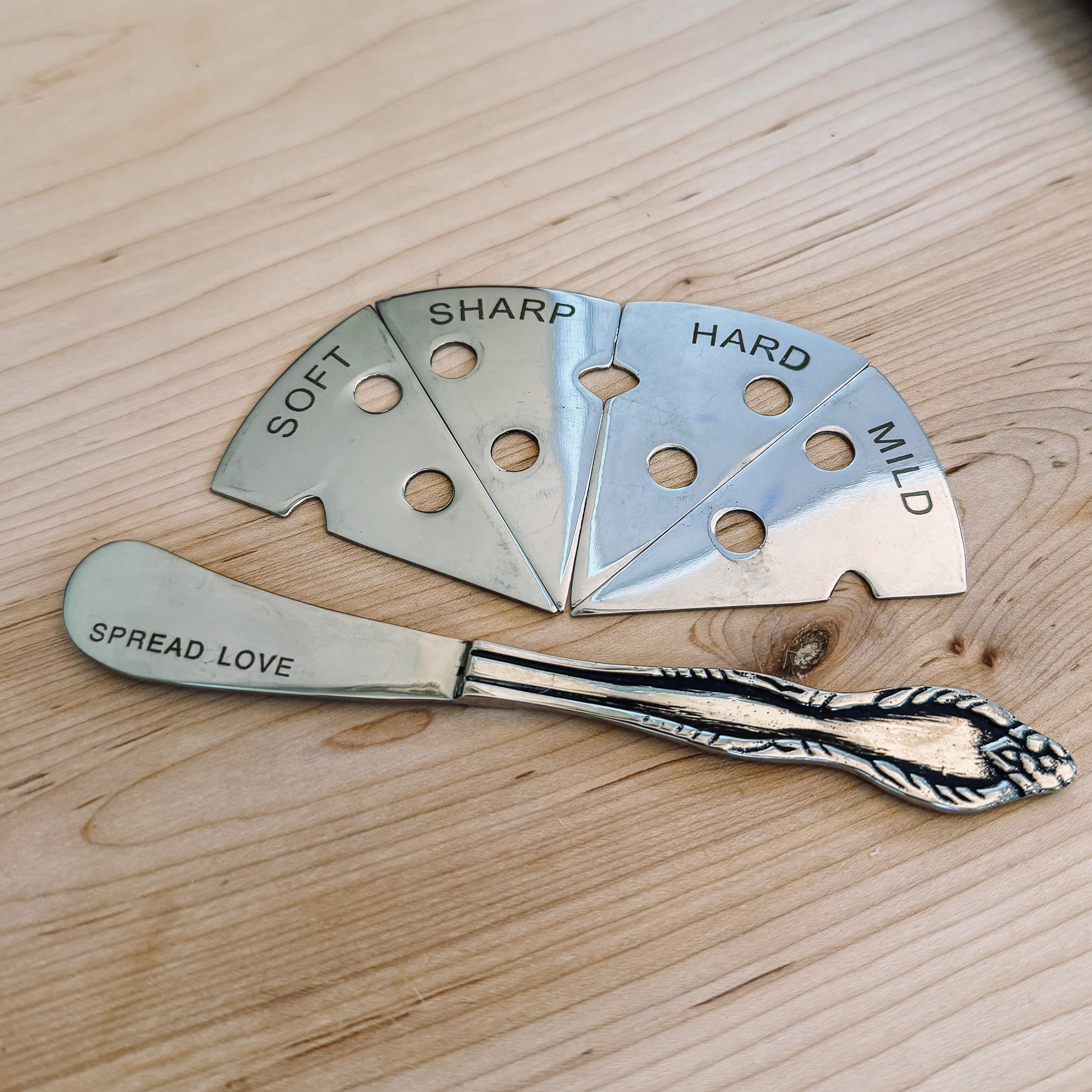 First-Class Spread the Love Cheese Knife Set Next-Generation