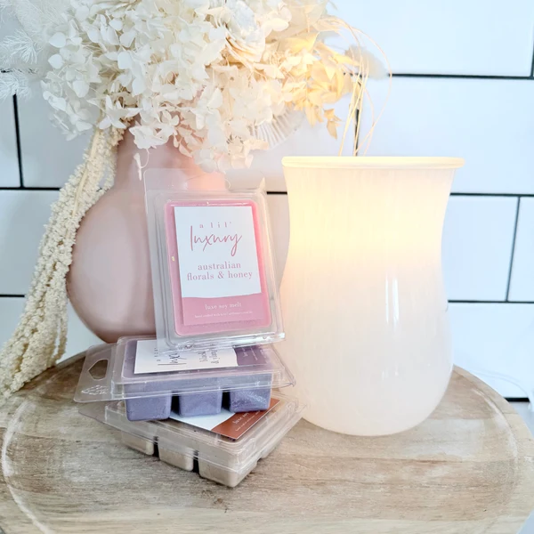 Advanced Clam Shell Soy Wax Melt Spring Collection Flexible