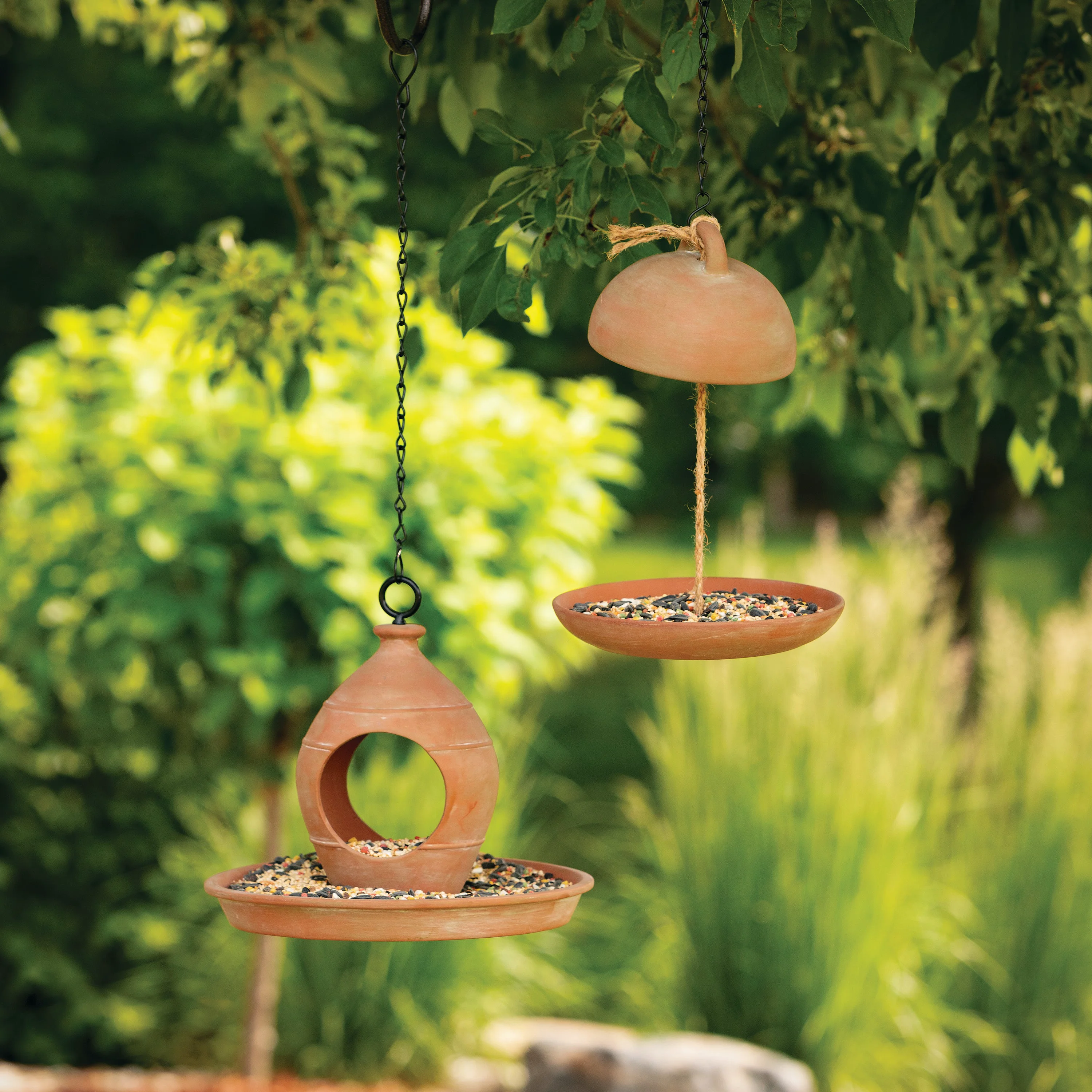 Pure Terracotta Bird Feeder with Black Chain Fashionable
