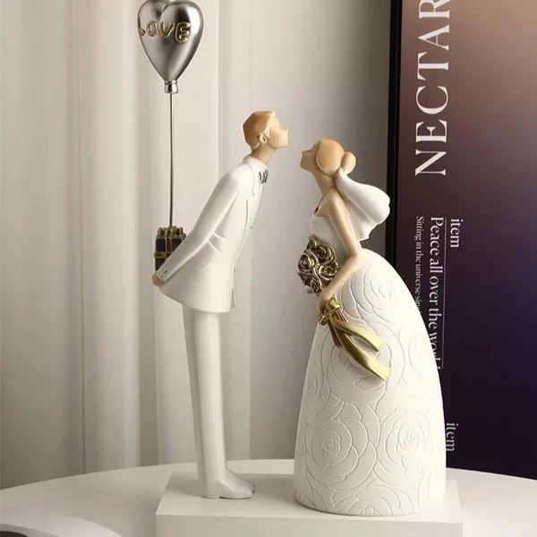 Effective Wedding Gift Statue Original