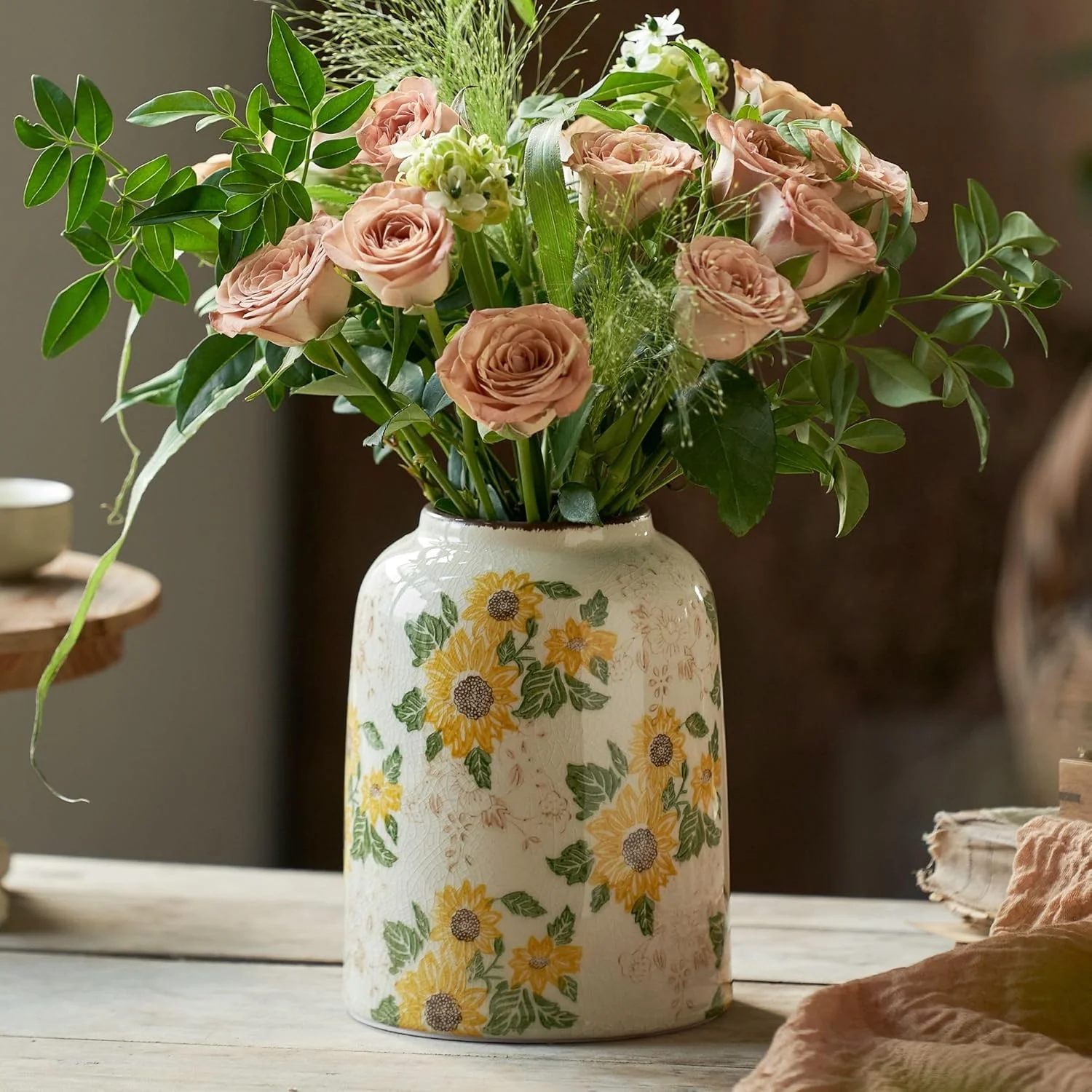 Genuine Vintage Ceramic Vase 7.9 Inch Chinoiserie Sunflower Yellow Floral Vases Retro Ice Cracked Rustic Antique Flower Vases for Modern Coffee Table Home Crafted