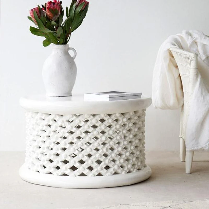 First-Class Bamileke Coffee Table White Casual