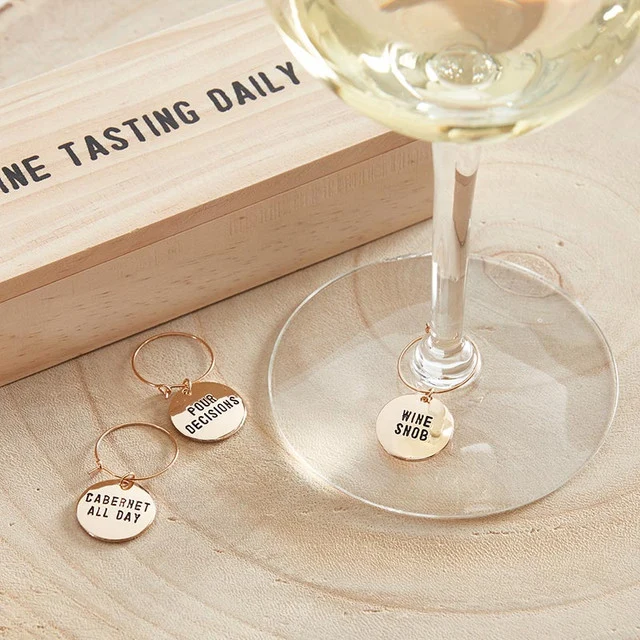 Premium Material Gold Wine Charms in Pine Box Wine Tasting Daily Responsible