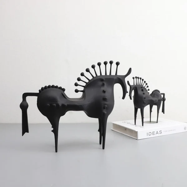 Quality Creative Horse Statue Resin Figures Dependable