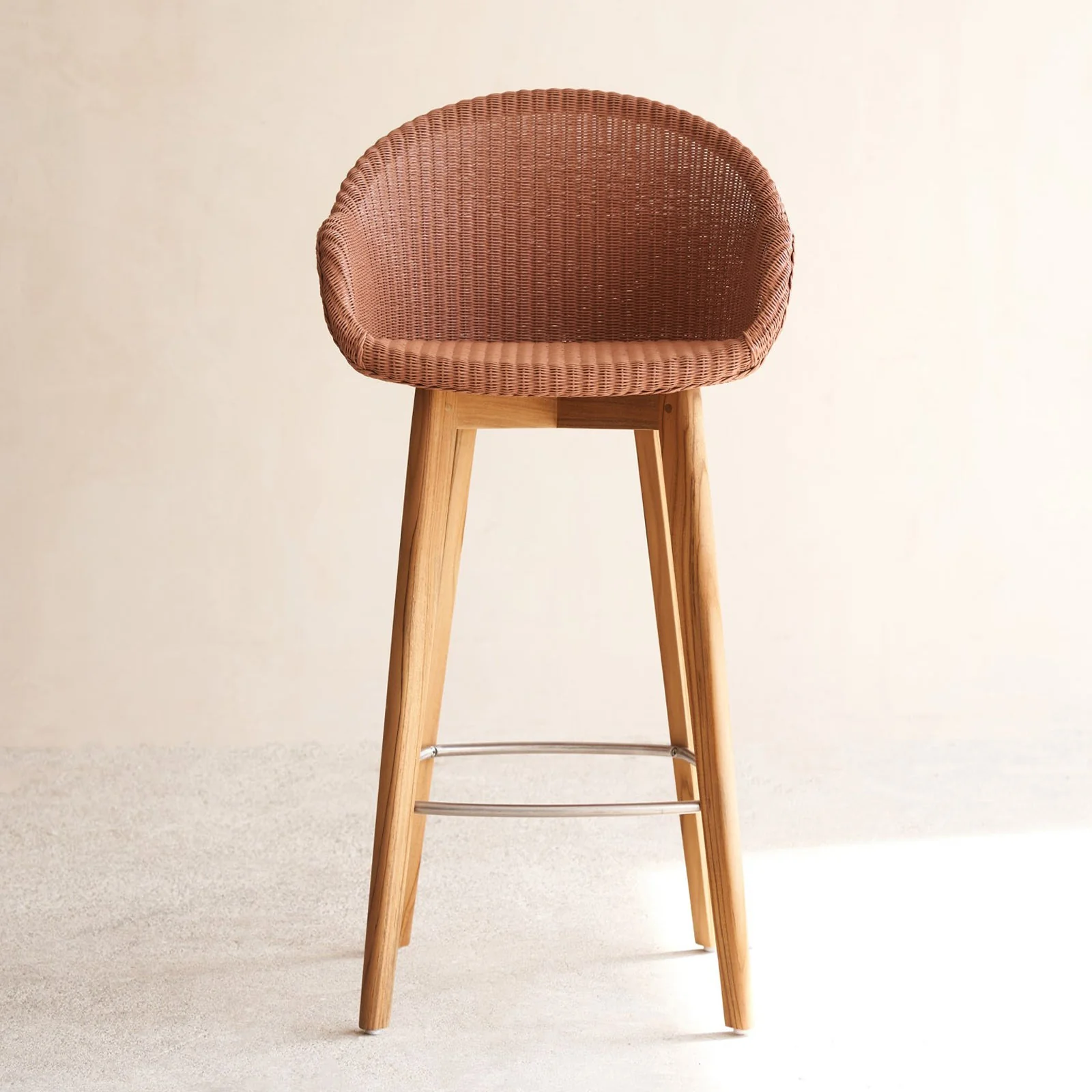 Luxury Avril Bar Stool Teak Frame – Dusty Coral Easy-to-Use