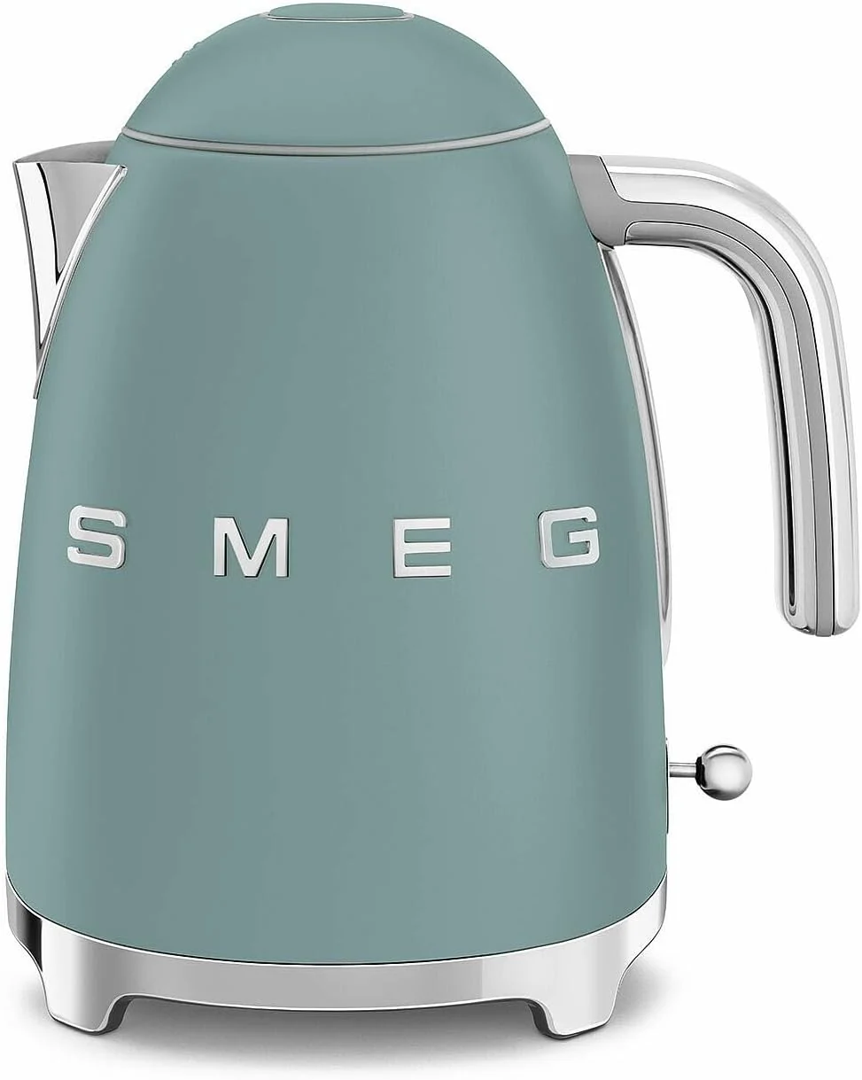 Classic SMEG KLF03 Electric Kettle 1.7L 7 Cup Retro Hot Water Boiler for Tea amp Coffee Fast Boiling Auto Shut-Off Soft Open Lid 360° Swivel Base Countertop Kettle – Matte Jade Convenient