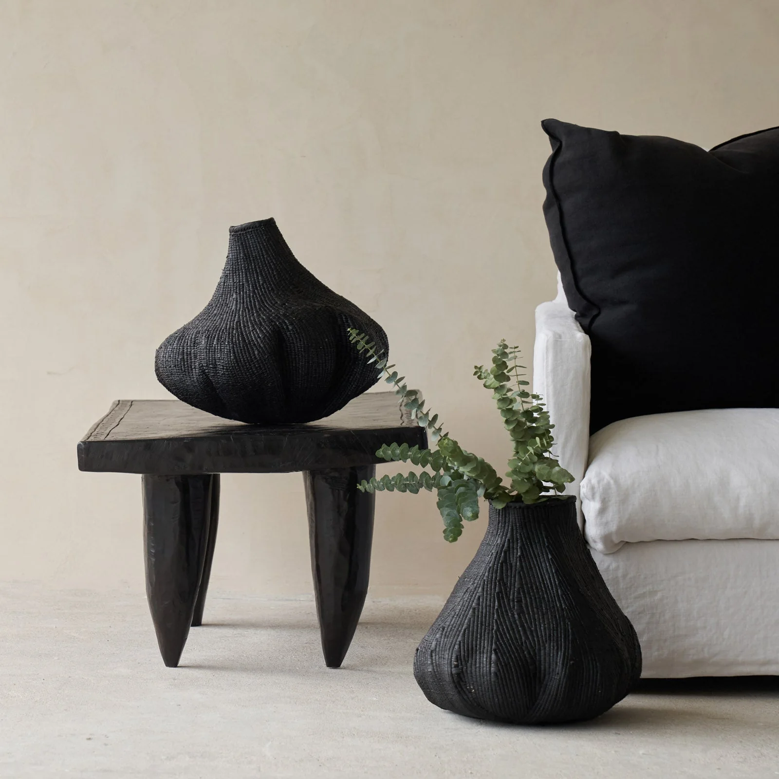 Pure Basket Gourd – Black Small Exceptional