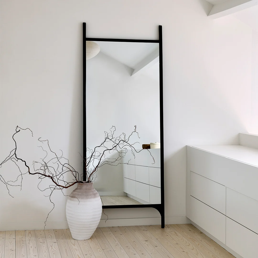 Durable PI Floor Mirror Mahogany – Dark Brown Fashionable