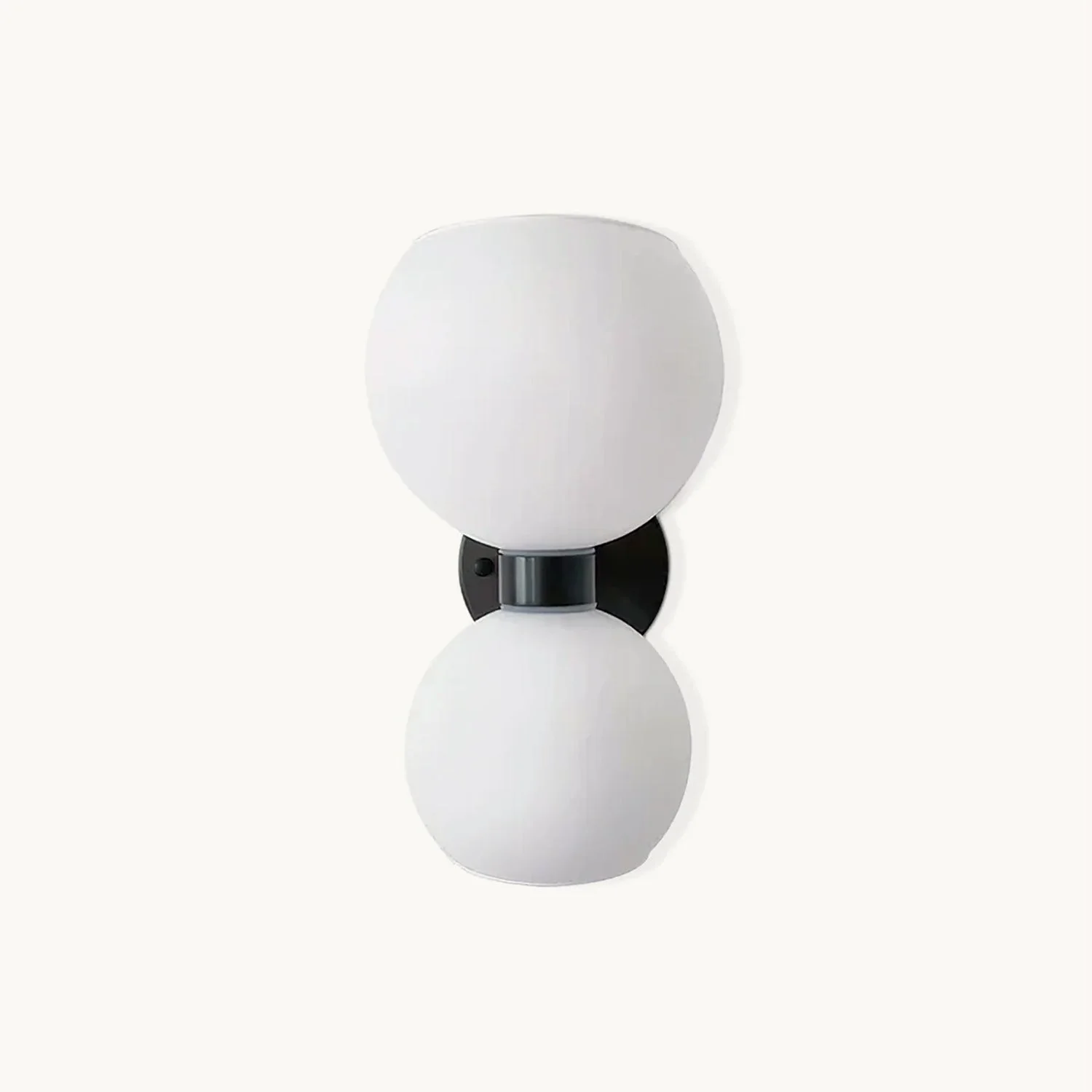 Practical Bettys Wall Lamp Official
