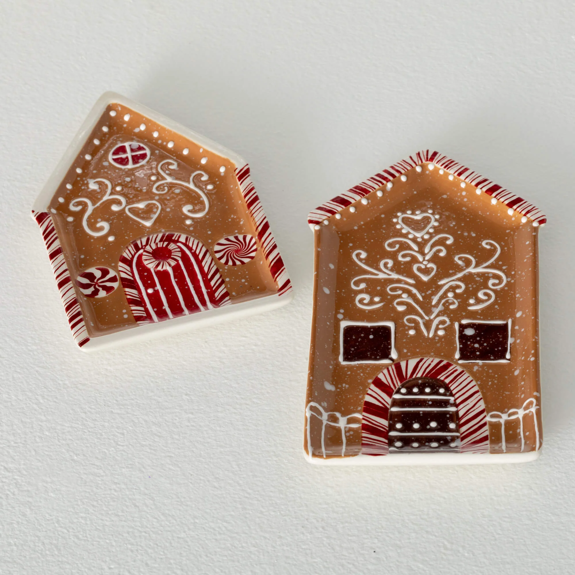 Quality Gingerbread House Serving Plate Ceramic Durable