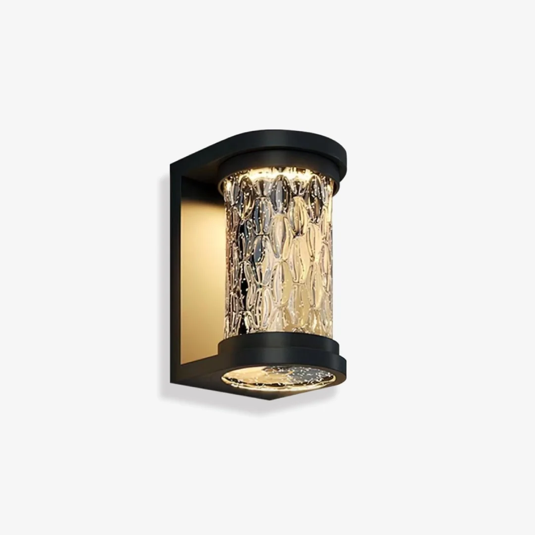 Classic LO Outdoor Wall Lamp Selected