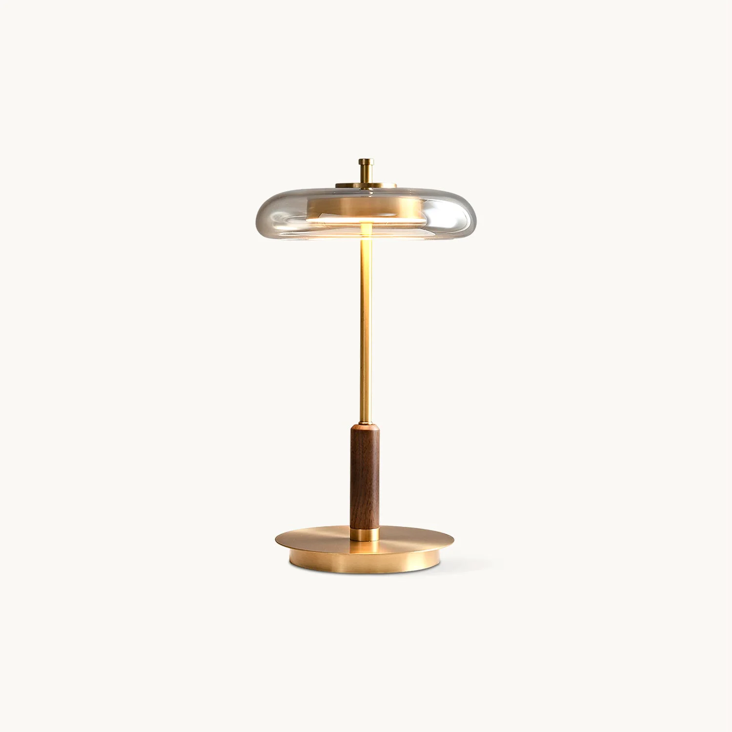 Lightweight Ronaldo Table Lamp Excellent