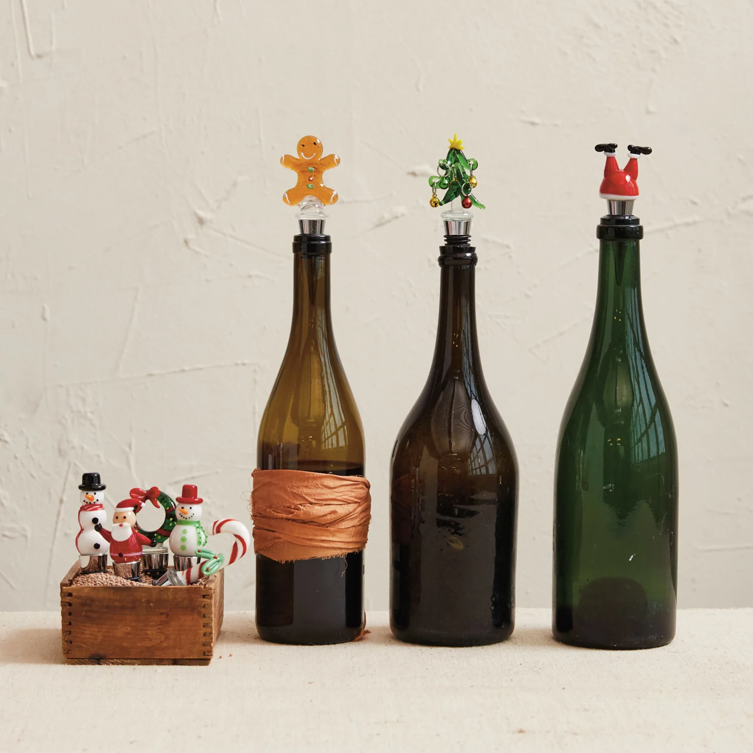 Sophisticated Wine Stopper w Hand-Painted Glass Holiday Icon Powerful