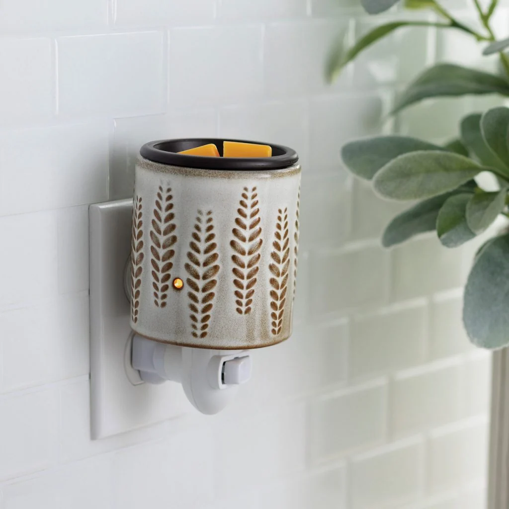 Lightweight Wheat Pluggable Fragrance Warmer Minimalist