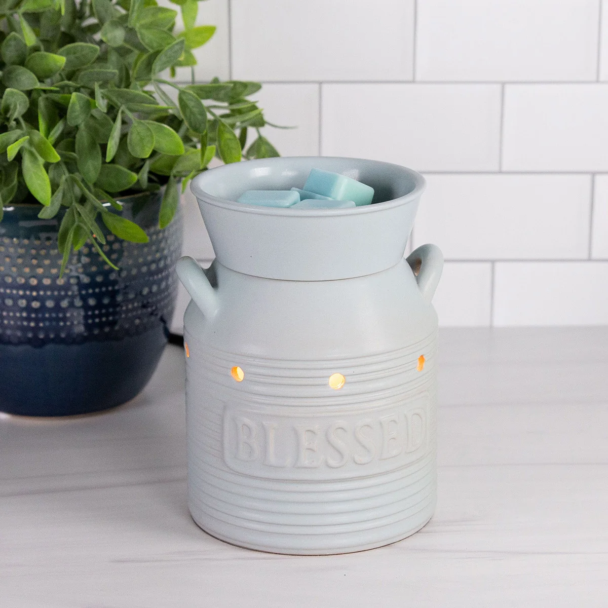 Smart Blessed Fragrance Warmer Light Blue Stylish