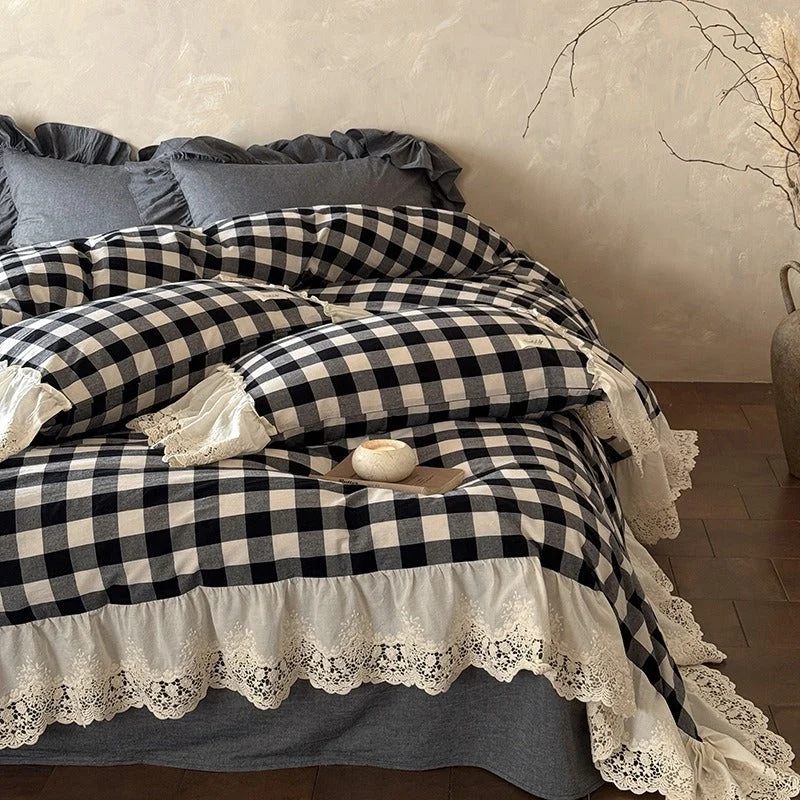 Responsible Countryside Lace Checker Bedding Set Detailed
