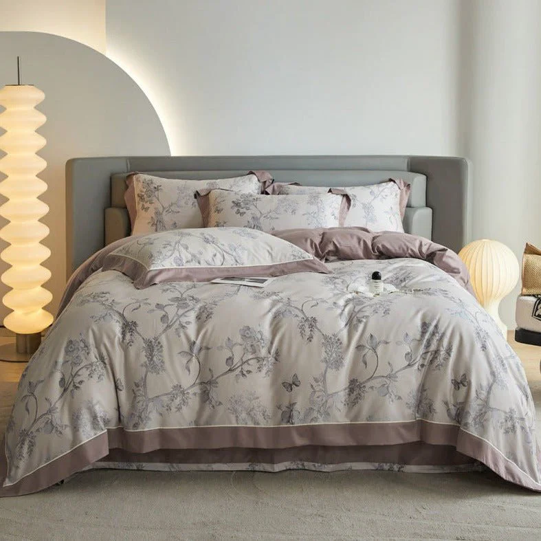 Refined Vintage Floral Bedding Set Official