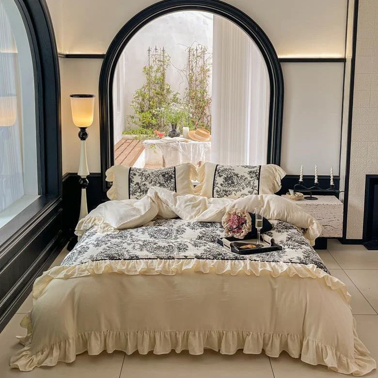 Sophisticated Enchanted Forest Ruffles Bedding Set Lightweight