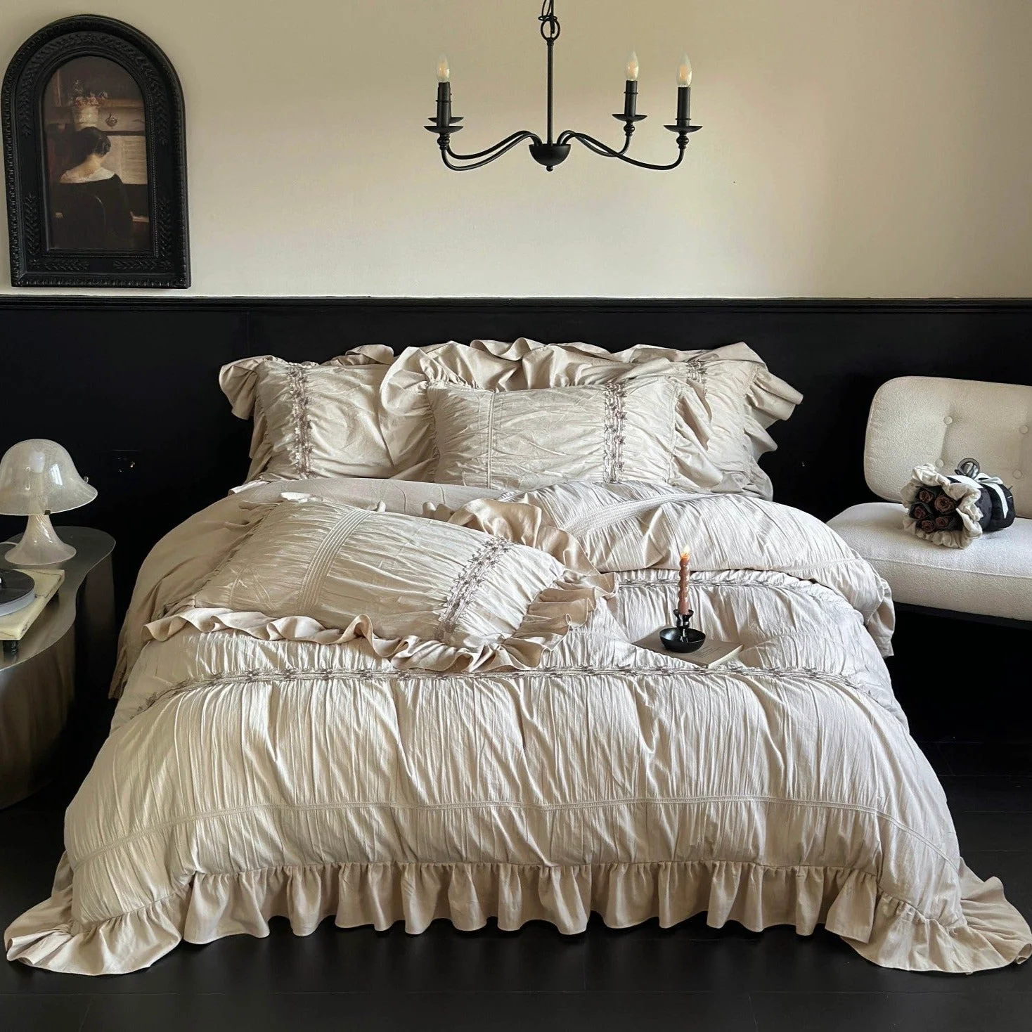 First-Class Romance Retro Ruffle Bedding Set High-Grade