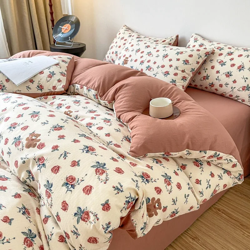 Reusable Vintage Coquette Red Roses Bedding Set Responsible