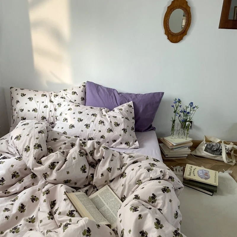 Solid Purple Grape Vine Vintage Aesthetic Bedding Set Classic