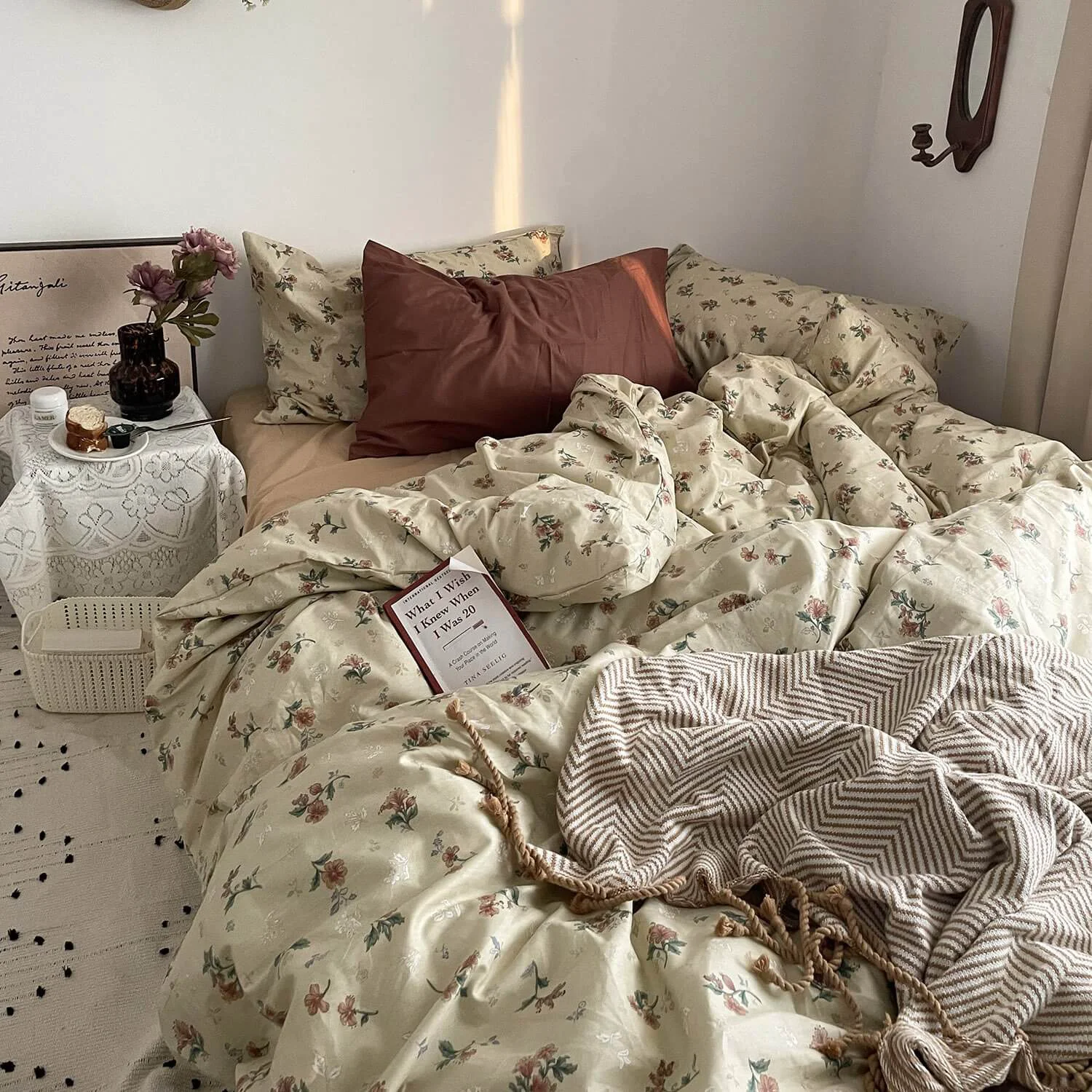 Premium Material Old Fashioned Floral Bedding Set Fine