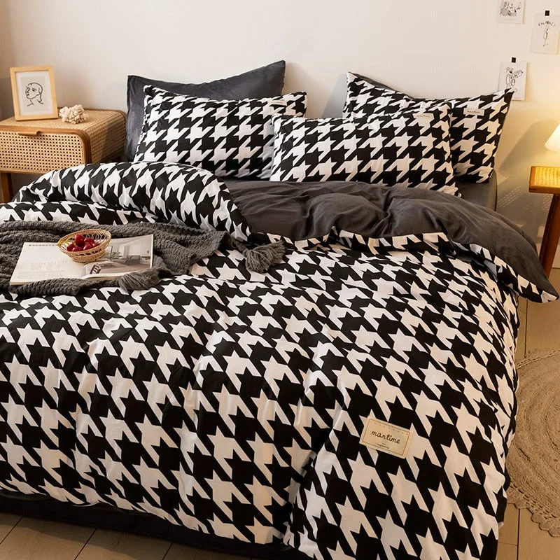 Specialty Dogtooth Check Bedding Set Pure