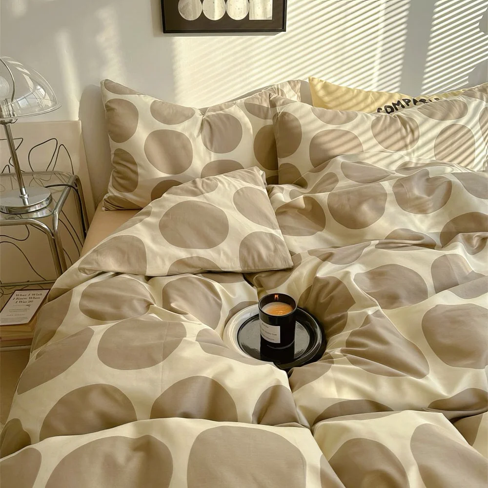 Green Beige Large Polka Dot Bedding Set High-Quality