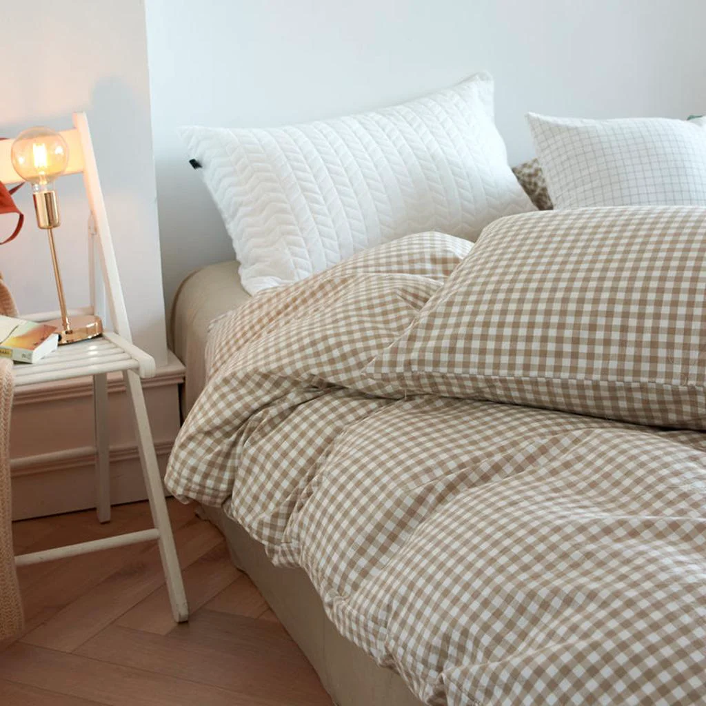 Durable Cotton Small Gingham Bedding Set – Beige Premium Material