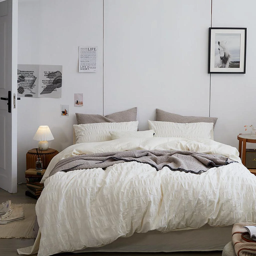Consistent Organic Cream Seersucker Bedding Set Original