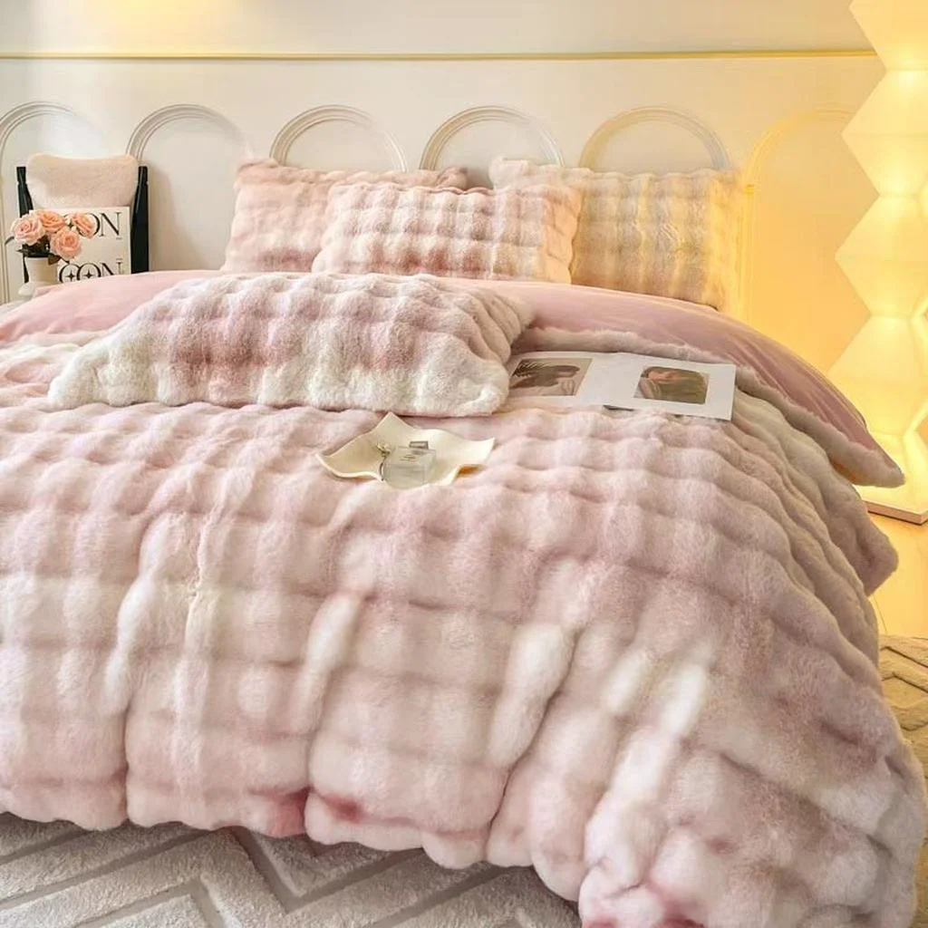 Top-Quality Fluffy Faux Fur Bedding Set Healthy
