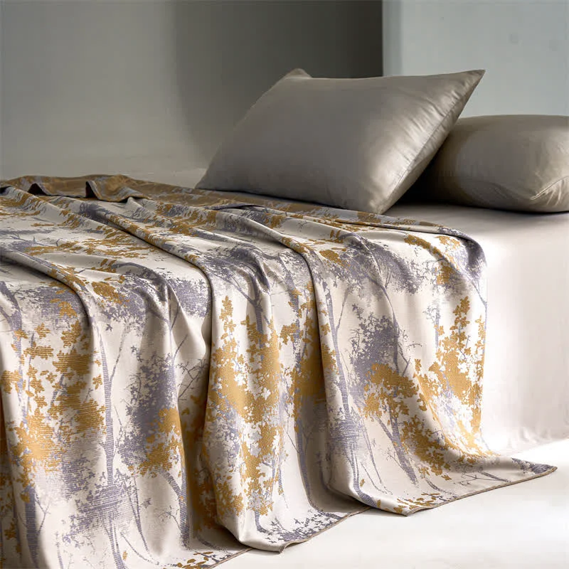 Top-Quality Lyocell Fiber Jacquard Forest Style Comfy Quilt Unique