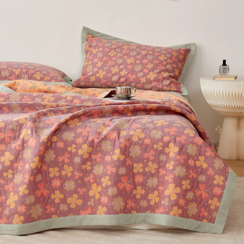 Breathable Rural Four Leaf Clover Cotton Gauze Soft Quilt Authentic