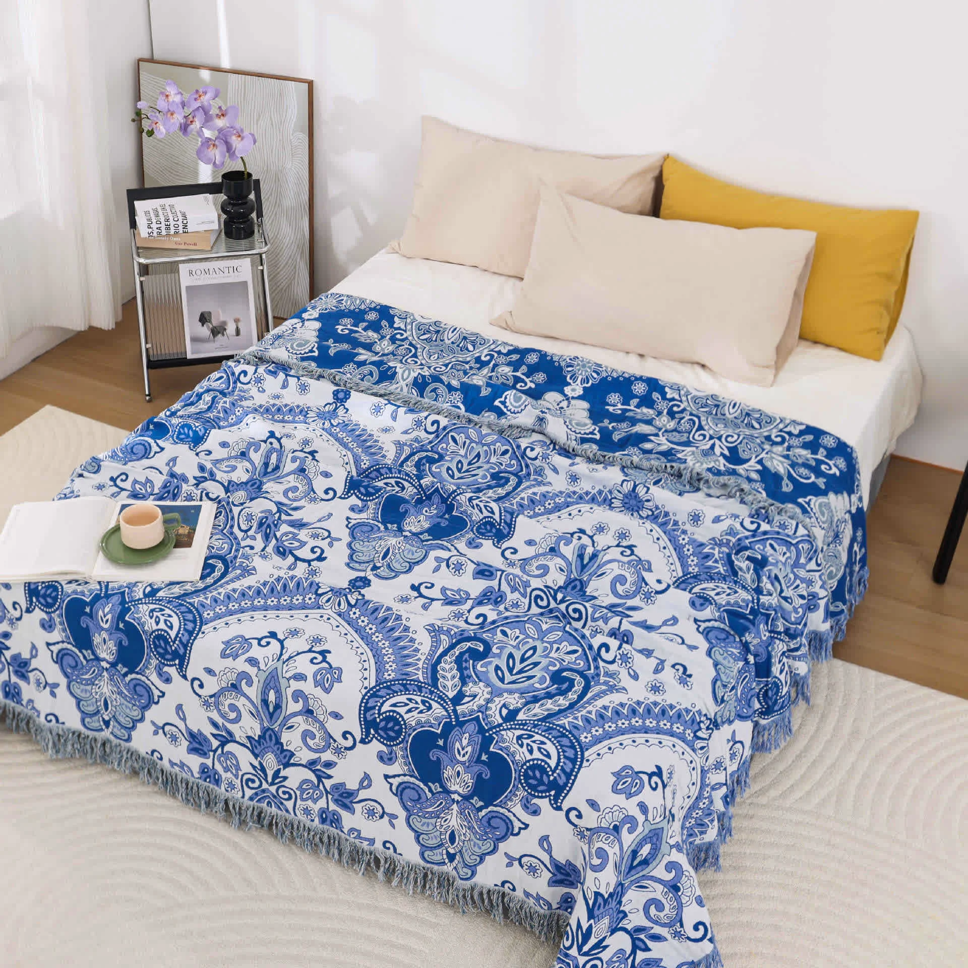 Original Design Retro Paisley Cotton Tassel Lightweight Quilt Reusable