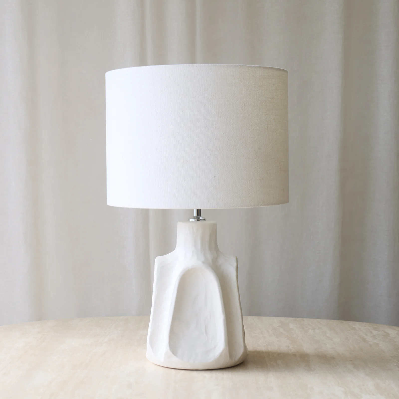 Long-Lasting Amade Table Lamp Cream 35cm Secure