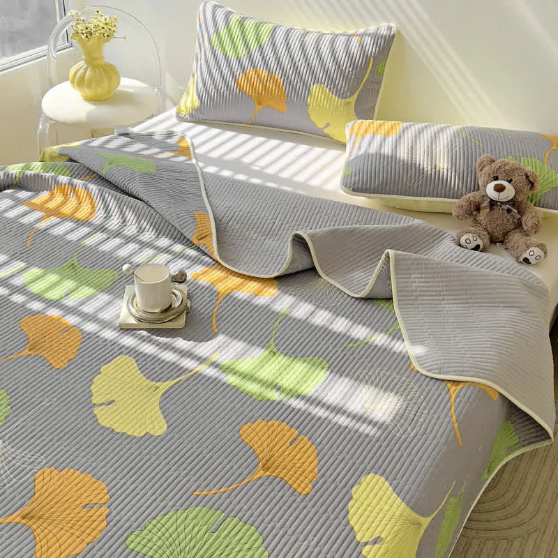 Carefully Designed Pure Cotton Ginkgo Leaf Luxurious Soft Coverlet Comfortable