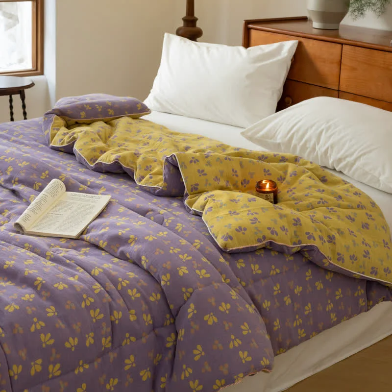 Easy-to-Use Double Layer Gauze Jacquard Floral Quilt Solid