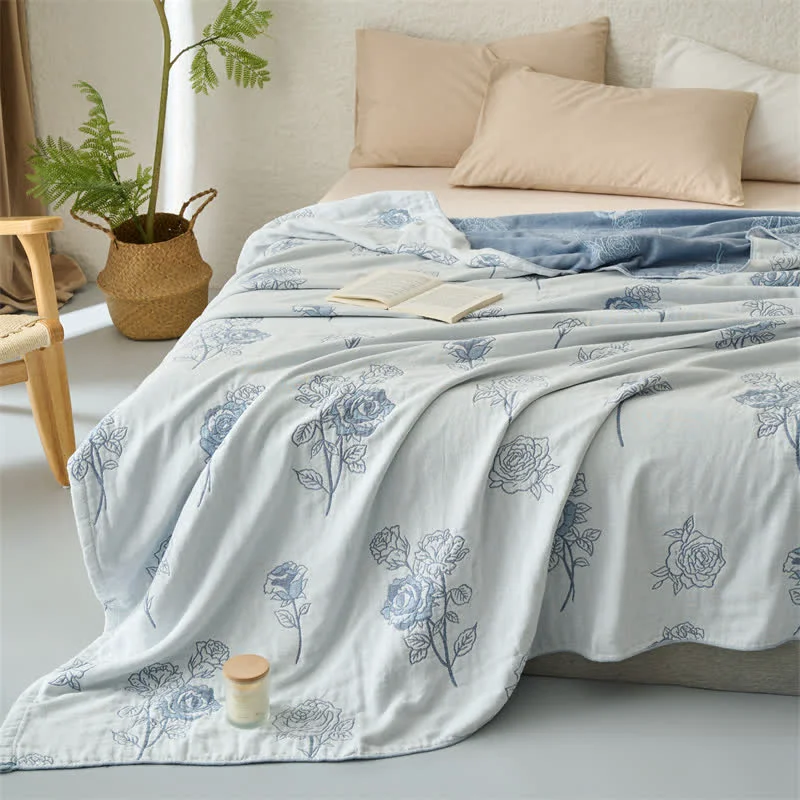 Natural Jacquard Four Layers Cotton Gauze Quilt Carefully Designed
