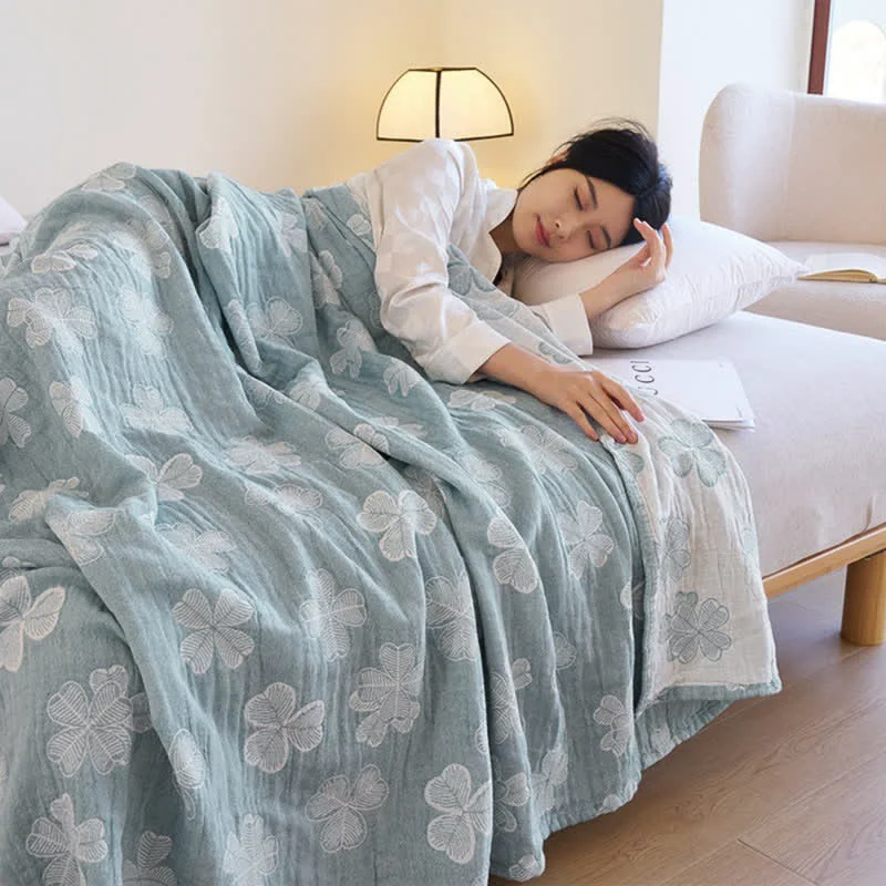 Organic Four Leaf Clover Cotton Gauze Summer Quilt Safe