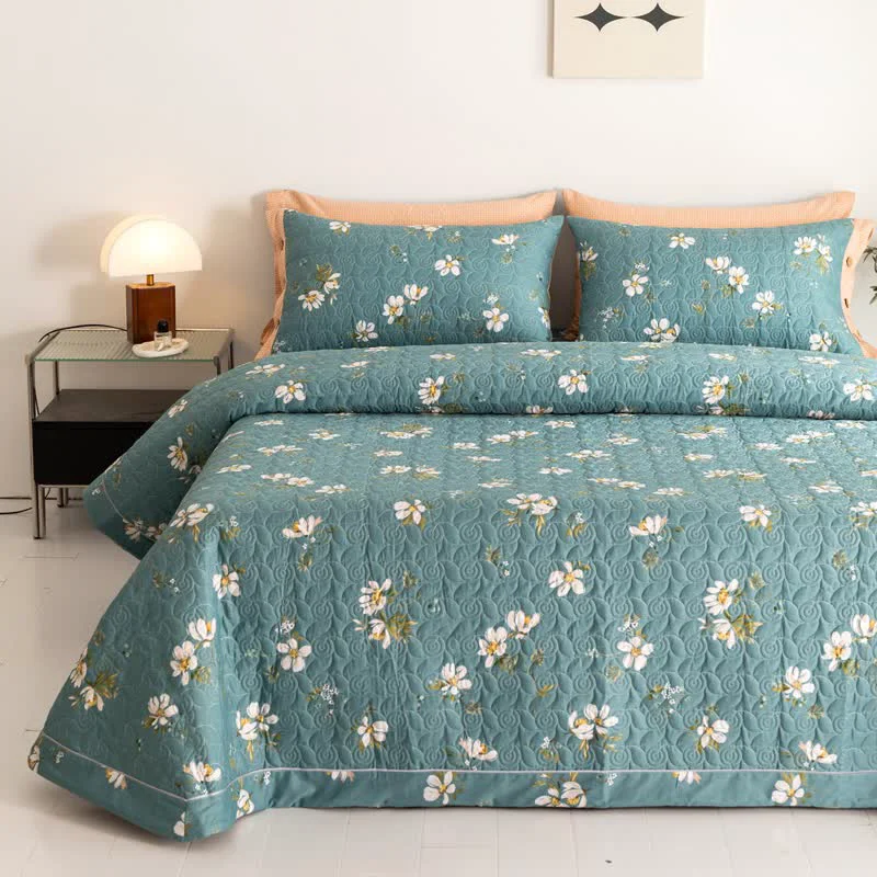 Original Design Blooming Floral Pure Cotton Quilted Bedding High-Performance